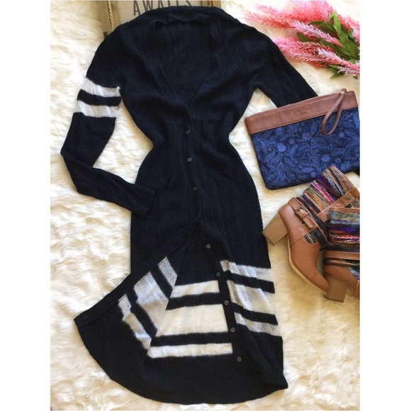 Banana Republic Moon & Ember Cardigan Duster Dress - Picture 3 of 16